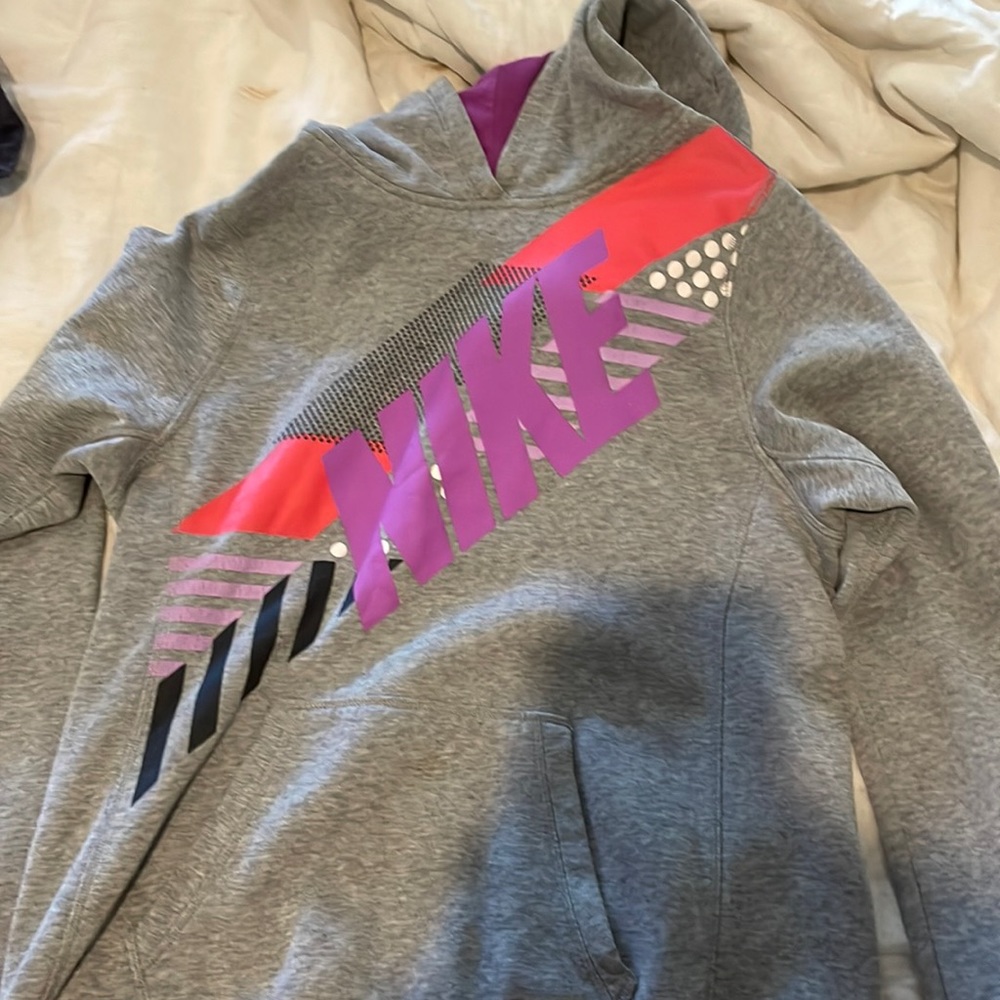 nike hoodie